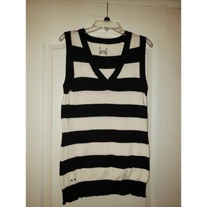 Converse One Star Tank Top Sweater